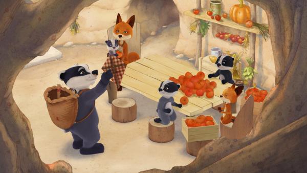 Bild 1 von 3: Edmund zeigt den Kindern einen Drachen, mit dem er schon als Kind gespielt hatte.