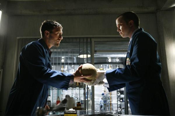 Bild 1 von 9: Dr. Hodgins (T.J. Thyne, l.); Dr. Addy (Eric Millegan, r.)