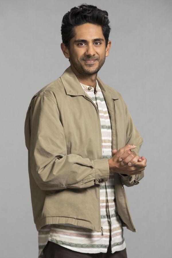 Bild 1 von 16: (1. Staffel) - Al (Adhir Kalyan)