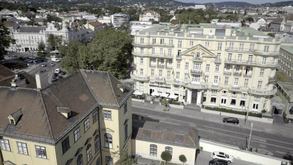 Bild 1 von 11: Im Bild: Parkhotel Schönbrunn.