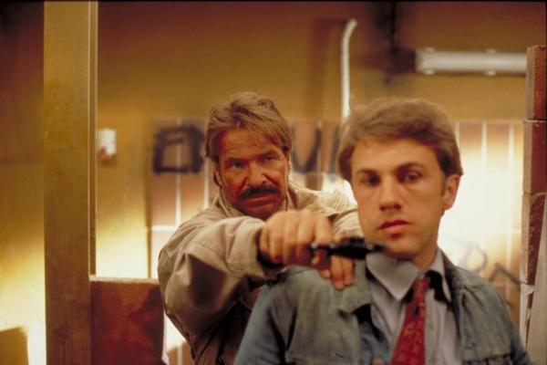 Bild 1 von 4: Horst Schimanski (Götz George, l.); Klaus Mandel (Christoph Waltz, r.)