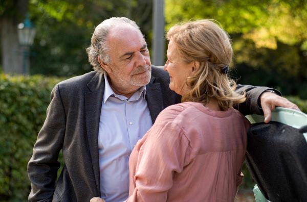 Bild 1 von 22: Im Bild: Ist bei Georg (Christian Kohlund) und Christine (Suzanne von Borsody) nach 40 Ehejahren noch etwas von der großen Liebe übrig?