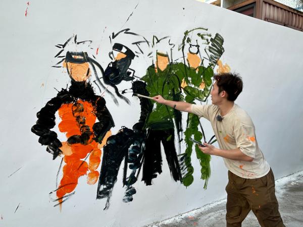 Bild 1 von 14: Für Künstler Liu Wei ergänzen sich Boxen und Malen.