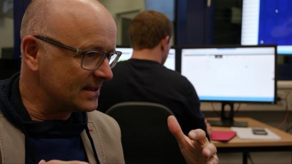 Bild 1 von 3: Krieg der Computer. Karsten Schwanke am Institut für Cyber-Sicherheit der Bundeswehruniversität in München. Es ist das größte Forschungszentrum dieser Art in Deutschland.