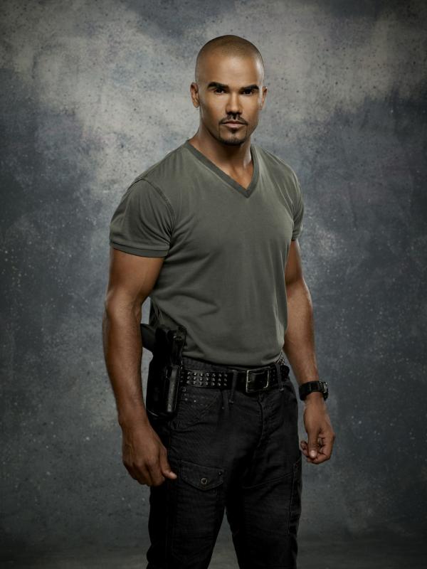 Bild 1 von 2: CRIMINAL MINDS - Shemar Moore stars as Derek Morgan on \
