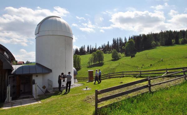 Bild 1 von 5: Im Bild: Sternwarte Edelschrott.