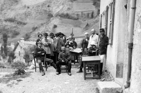 Bild 1 von 5: Aufnahme von 1895, als das Dorf Chaudun an den Staat verkauft wurde