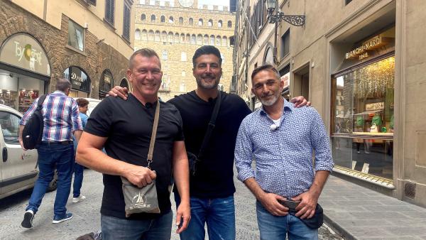 Bild 1 von 4: Otto Schulte, Sükrü Pehlivan und Mauro Corradino on Tour in Florenz