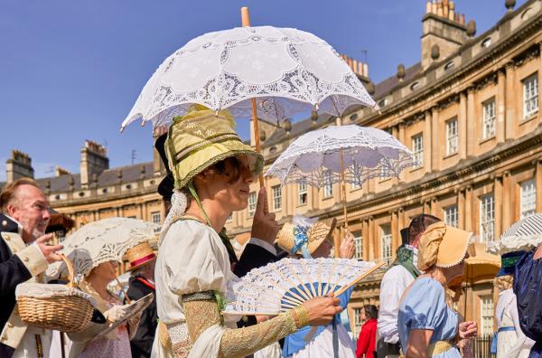 Bild 1 von 7: Fans beim jährlichen Jane Austen Festival in Bath, dem größten Jane Austen Festival der Welt