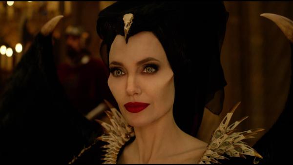 Bild 1 von 16: Maleficent (Angelina Jolie)
