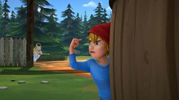 Bild 1 von 7: Zusammen mit Martin und Gorgo schleicht sich Nils auf einen Bauernhof, um etwas zu Essen zu finden.