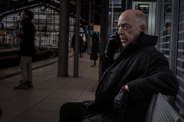 Bild 1 von 8: Howard (J.K. Simmons)