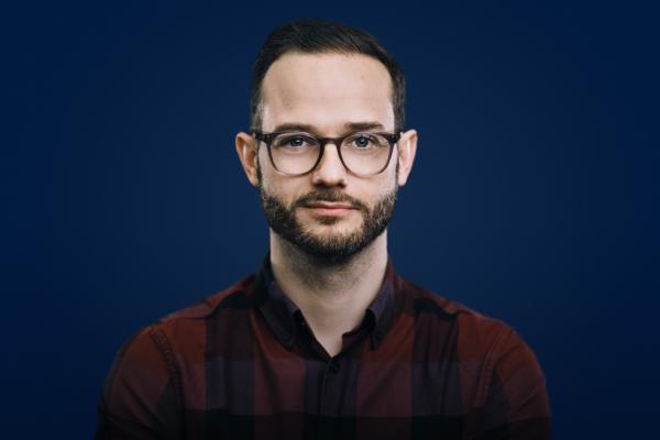 Bild 1 von 1: Moderator Rainer Maria Jilg.