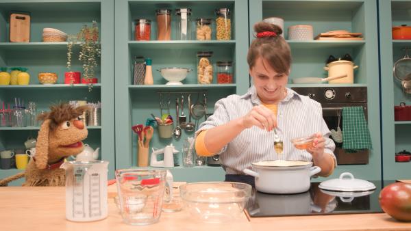 Bild 1 von 5: Maya hat das perfekte Moppi-Milchreis-Rezept mit Kokosmilch und Honig.