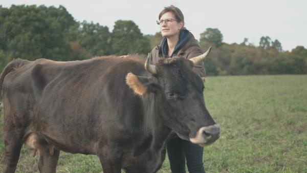 Bild 1 von 5: Öko-Bäuerin Anja Hradetzky kann es sich nicht mehr leisten, für ihren Hof \