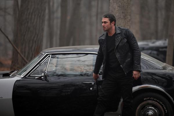 Bild 1 von 7: Chicago Fire Season1 EP Warm And Dead,Chicago Fire Staffel1 EP Tot und warm