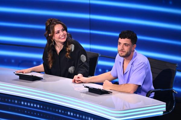 Bild 1 von 9: Christina Hänni (l.); Luca Hänni (r.)