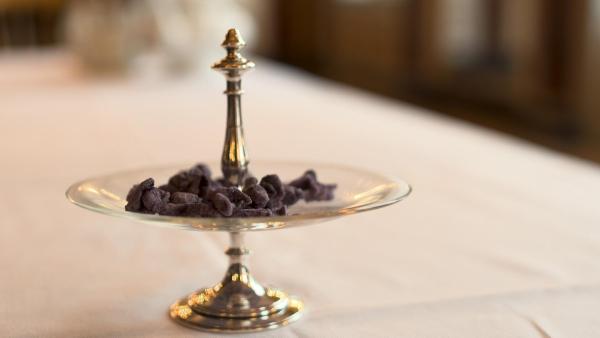 Bild 1 von 16: Im Bild: Kandierte Veilchen.