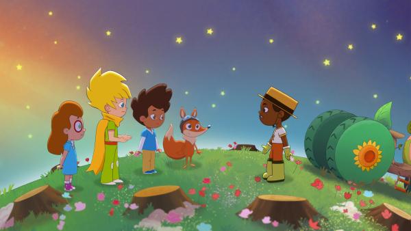 Bild 1 von 2: Der kleine Prinz, Charlotte, Elias und der Fuchs treffen einen Gärtner, dessen Kirschbäume verschwunden sind.