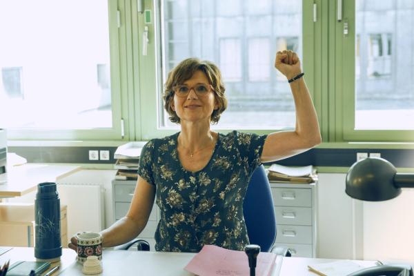 Bild 1 von 12: Frau Linde (Victoria Trauttmansdorff)