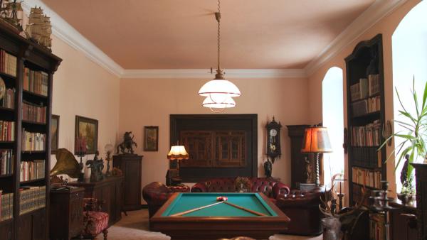 Bild 1 von 4: Herrenzimmer - luxuriös und ausgestattet mit allem, was das Herz begehrt.