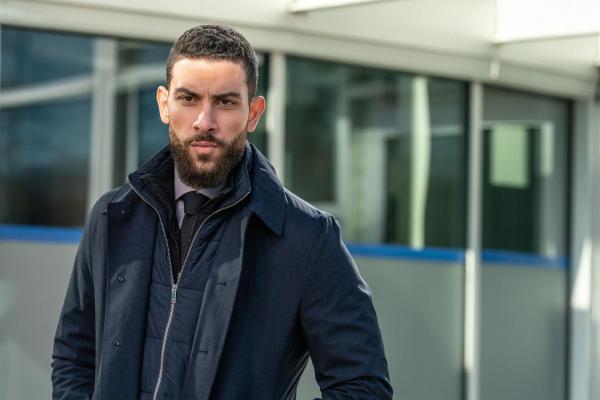 Bild 1 von 12: Special Agent Omar Adom 'OA' Zidan (Zeeko Zaki)