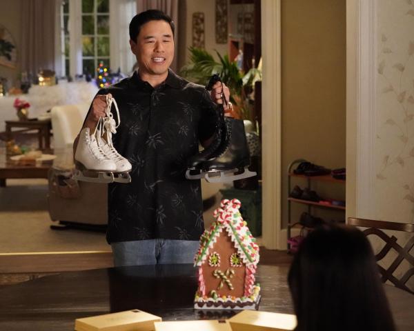 Bild 1 von 11: Louis Huang (Randall Park)