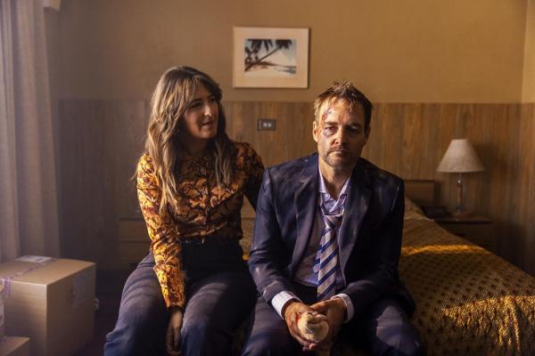 Bild 1 von 4: Vicki (D'Arcy Carden, l.); Martin (Will Forte, r.)