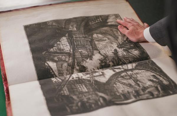 Bild 1 von 8: Ein Blatt der berühmten Carceri ? der Kerkervisionen ? von Giovanni Battista Piranesi