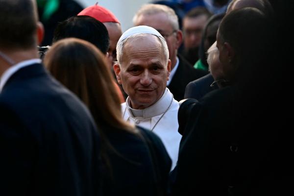 Bild 1 von 1: Ein Papst auf der Suche: Wohin wird er die katholische Kirche führen?