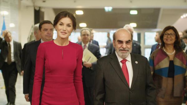 Bild 1 von 16: Im Bild: Letizia von Spanien - als Sonderbotschafterin der Vereinten Nationen - mit Generaldirektor der UNO-Ernährungsorganisation (FAO), José Graziano da Silva beim Welternährungstag in Rom.