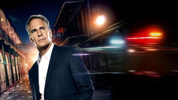 Bild 1 von 13: (3. Staffel) - Navy CIS: New Orleans: Special Agent Dwayne Pride (Scott Bakula) und sein Team kämpfen gegen das Böse ...