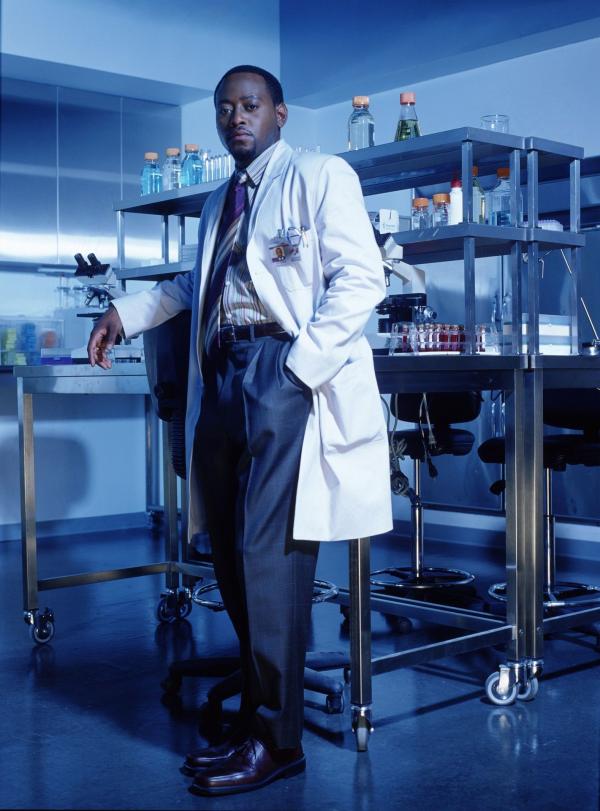 Bild 1 von 17: (1. Staffel) - Der Neurologe Dr. Eric Foreman (Omar Epps) hat die beste Ausbildung im Team ...