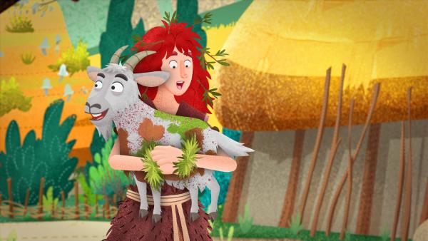 Bild 1 von 1: Gröhla kümmert sich um die Ziege, die Zuwendung und Farbe braucht.