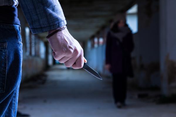Bild 1 von 3: Sie versetzen die Menschen in Angst und Schrecken und gelten als Inbegriff des Bösen: Serienkiller.