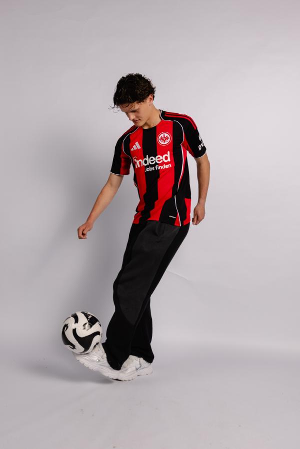 Bild 1 von 18: 