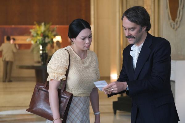 Bild 1 von 8: Mireille (Noémie Leduc-Vaudry, l.); Gaétan Delisle (François Létourneau, r.)