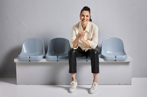 Bild 1 von 1: Welche deutsche Stadt bzw. Region wird sich für die Ausrichtung der Olympischen Sommerspiele bewerben: München, Berlin oder doch die Region Rhein-Ruhr? Durch die Sendung führt Esther Sedlaczek.