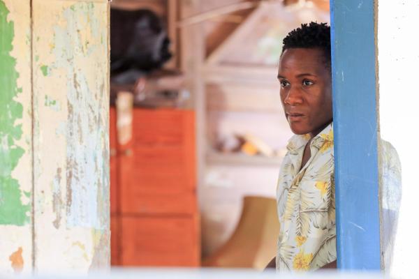 Bild 1 von 18: Im Bild: Tobi Bakare (Officer J.P. Hooper).
