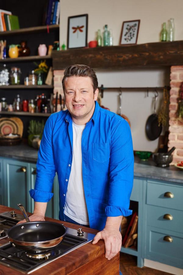 Bild 1 von 3: Im Bild: Jamie Oliver.