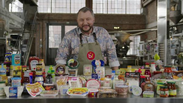 Bild 1 von 9: In unzähligen Lebensmitteln steckt Branntweinweinessig als natürlicher Konservierungsstoff. Der Nachteil: die Produkte enthalten dann meist auch viel Zucker.