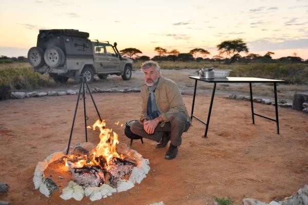 Bild 1 von 16: Martin Grimm (Daniel Morgenroth) genießt die Stille und Abgeschiedenheit.