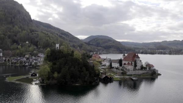 Bild 1 von 13: Im Bild: Traunkirchen am Traunsee.