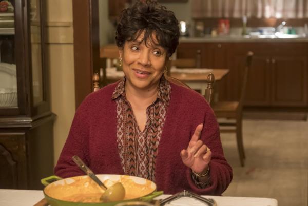 Bild 1 von 5: Carol Clarke (Phylicia Rashad)
