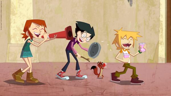 Bild 1 von 3: Das Green Team protestiert für die Rettung der Delfine.