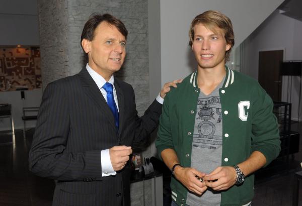Bild 1 von 5: 