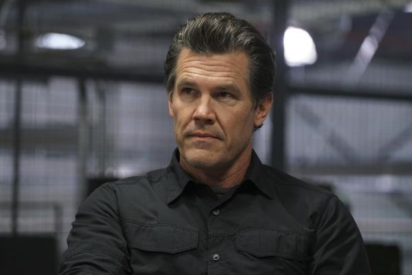 Bild 1 von 8: Matt Graver (Josh Brolin)