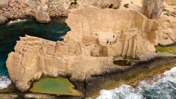 Bild 1 von 10: Im Bild: Die surrealen Felsformationen von Sa Pedrera, auch \