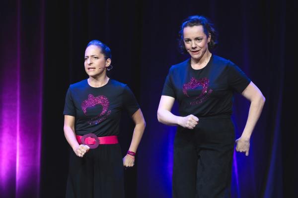 Bild 1 von 31: Im Bild: Caroline Athanasiadis, Gudrun Nikodem-Eichenhardt.
