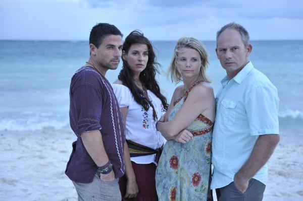 Bild 1 von 13: Stecken tief in einer Ehekrise: (v.l.n.r.) Pepe (Roberto Guerra), Consuela (Elena Uhlig), Barbara (Annette Frier) und Thomas (Michael Lott) ...